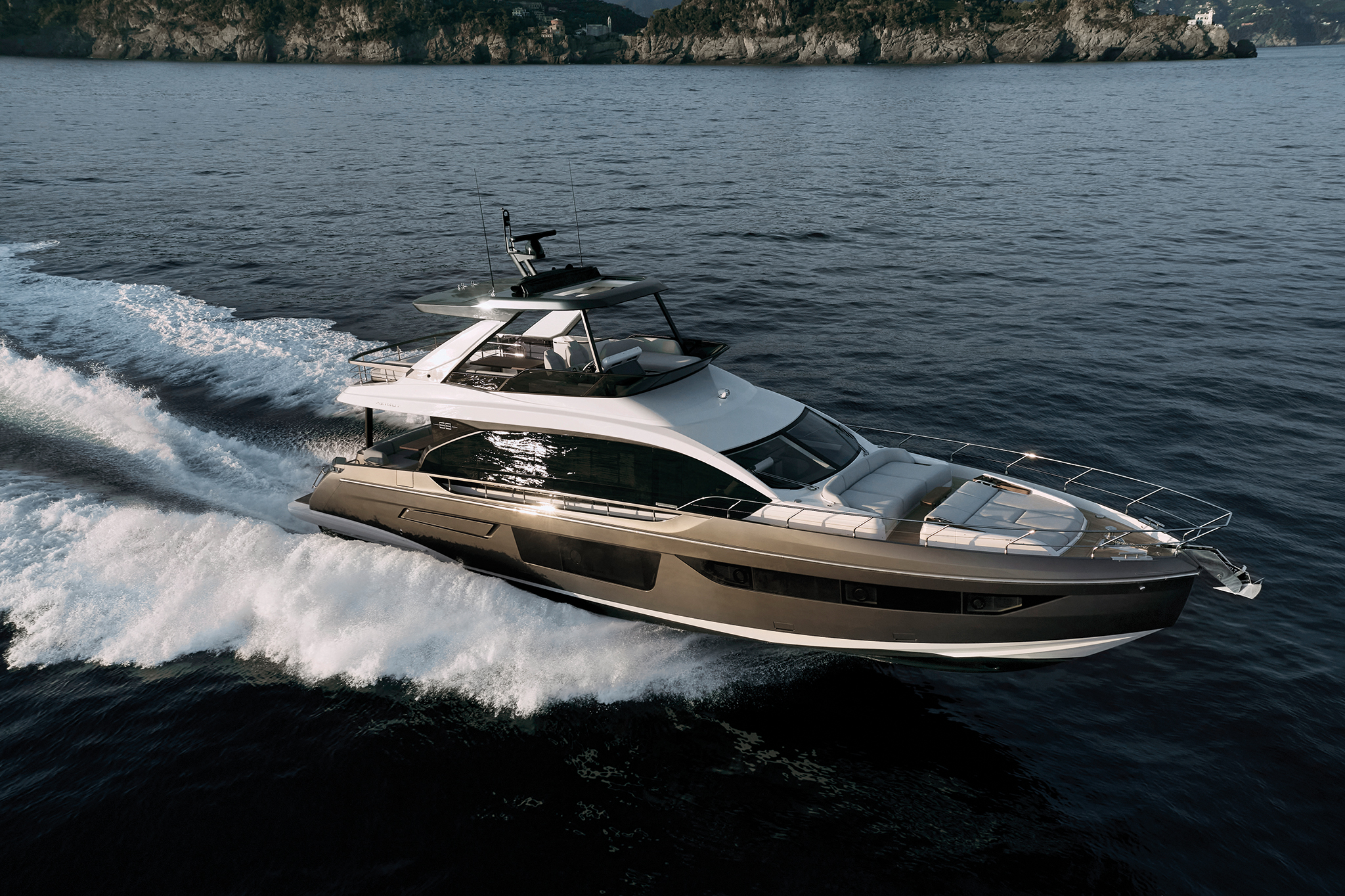 Azimut 68 flybridge MY 2022 (2022)