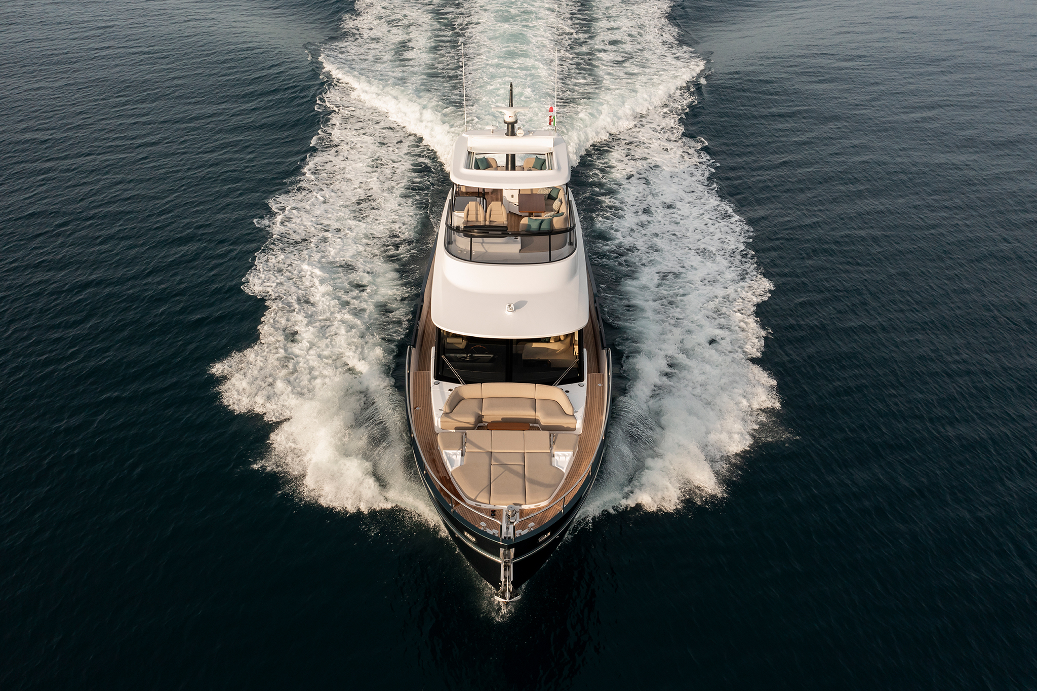 MAGELLANO 60